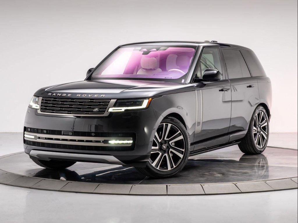 2023 Land Rover Range Rover P400 SE