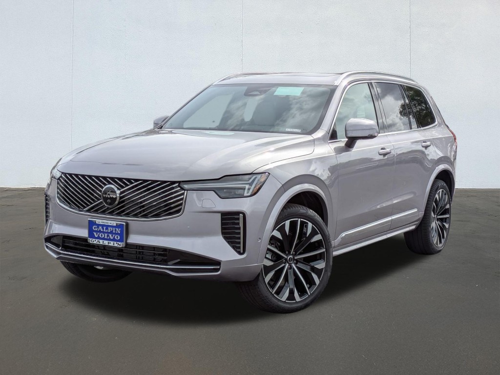 2026 Volvo XC90 B6 Plus Bright