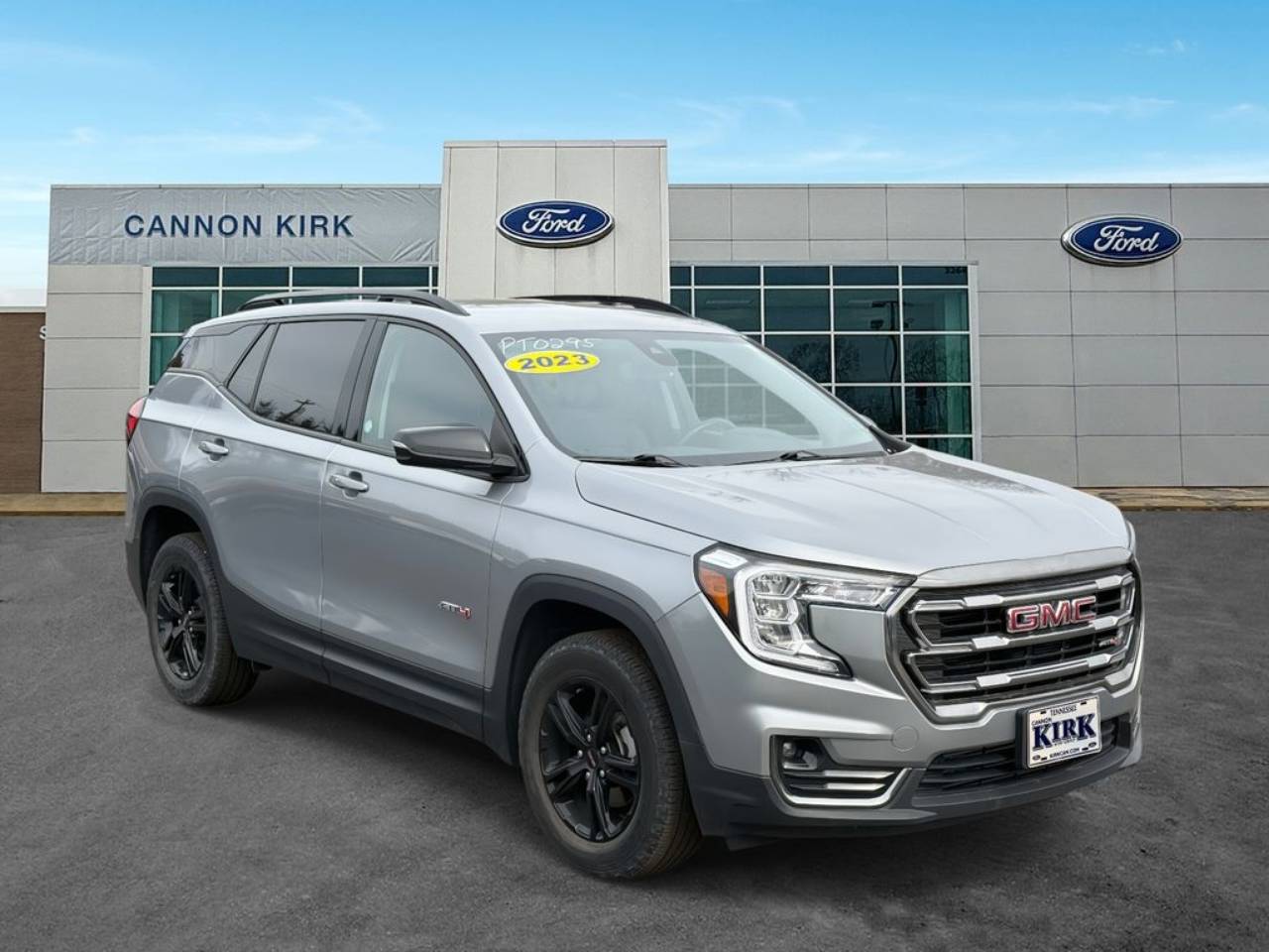 2023 GMC Terrain AT4