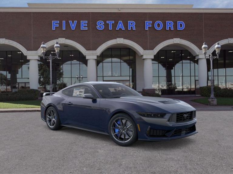 2026 Ford Mustang Dark Horse