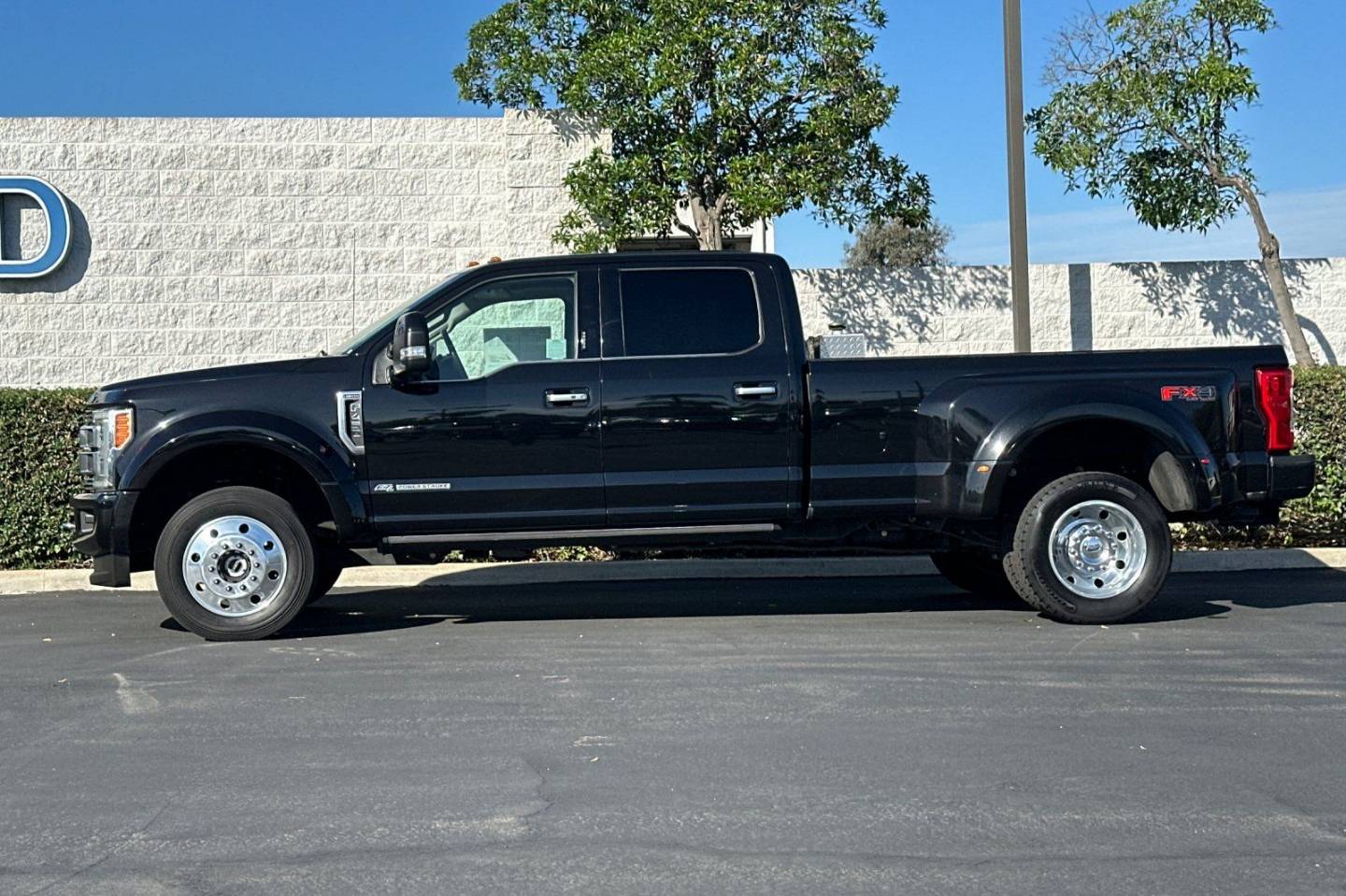 2019 Ford F-450 Super Duty Limited - Photo 7