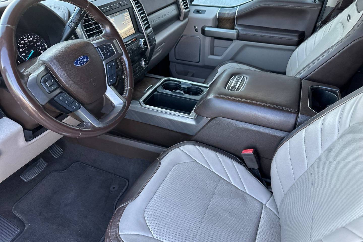 2019 Ford F-450 Super Duty Limited - Photo 10