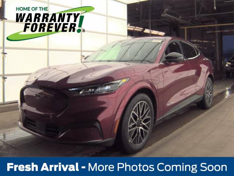 2025 Ford Mustang Mach-E Premium