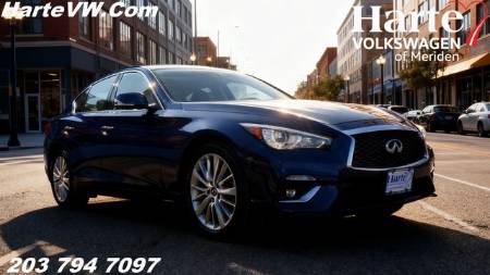 2023 INFINITI Q50 LUXE