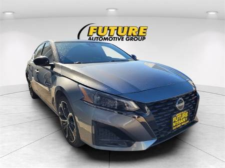 2024 Nissan Altima 2.5 SR