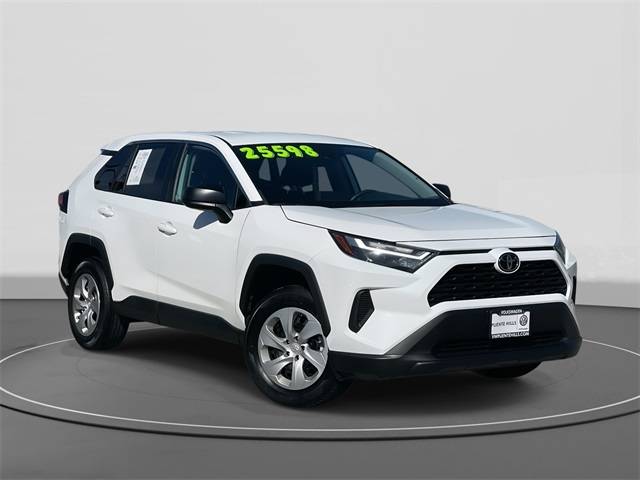 2024 Toyota RAV4 LE