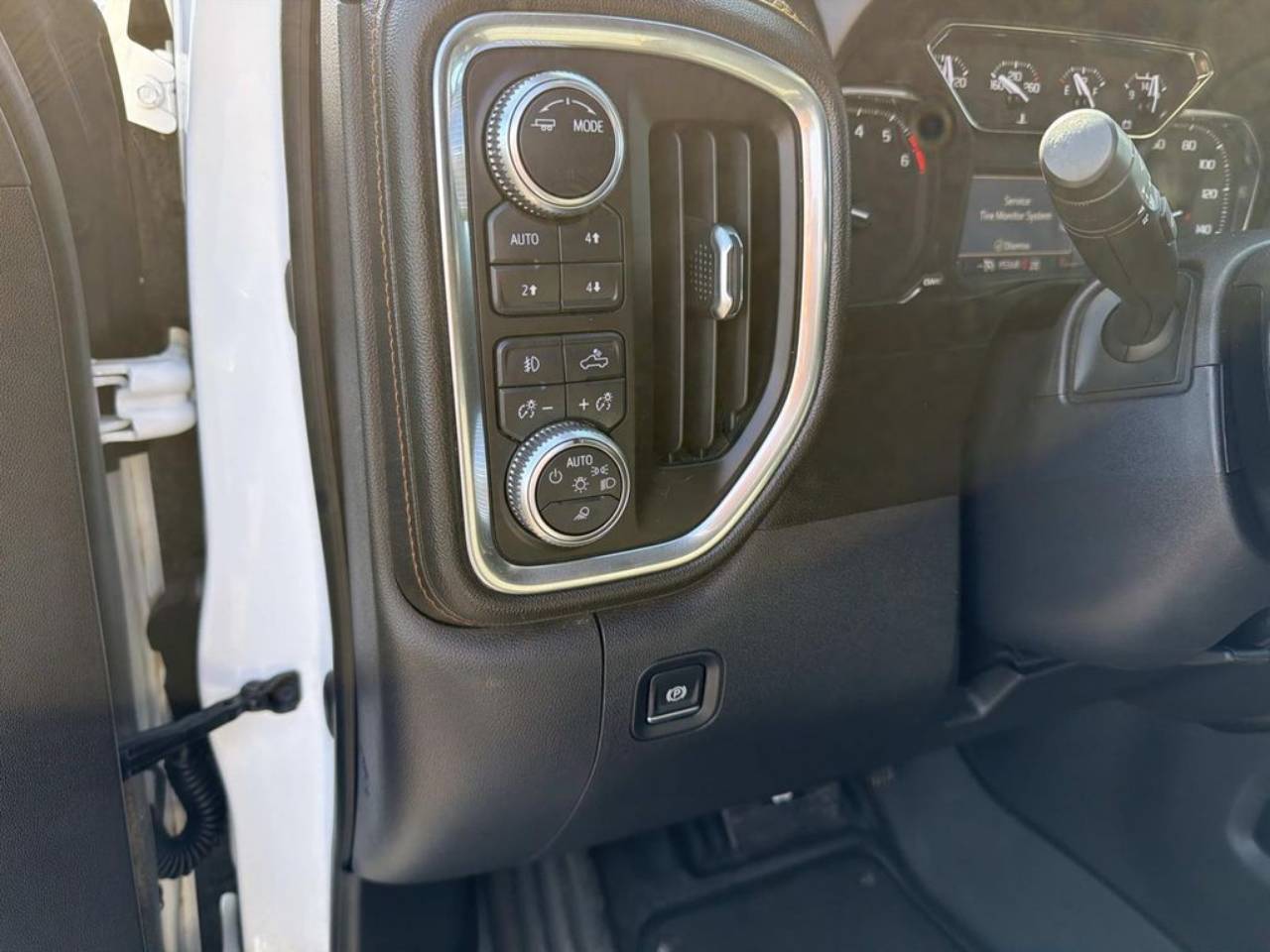 2021 GMC Sierra 1500 AT4 - Photo 6
