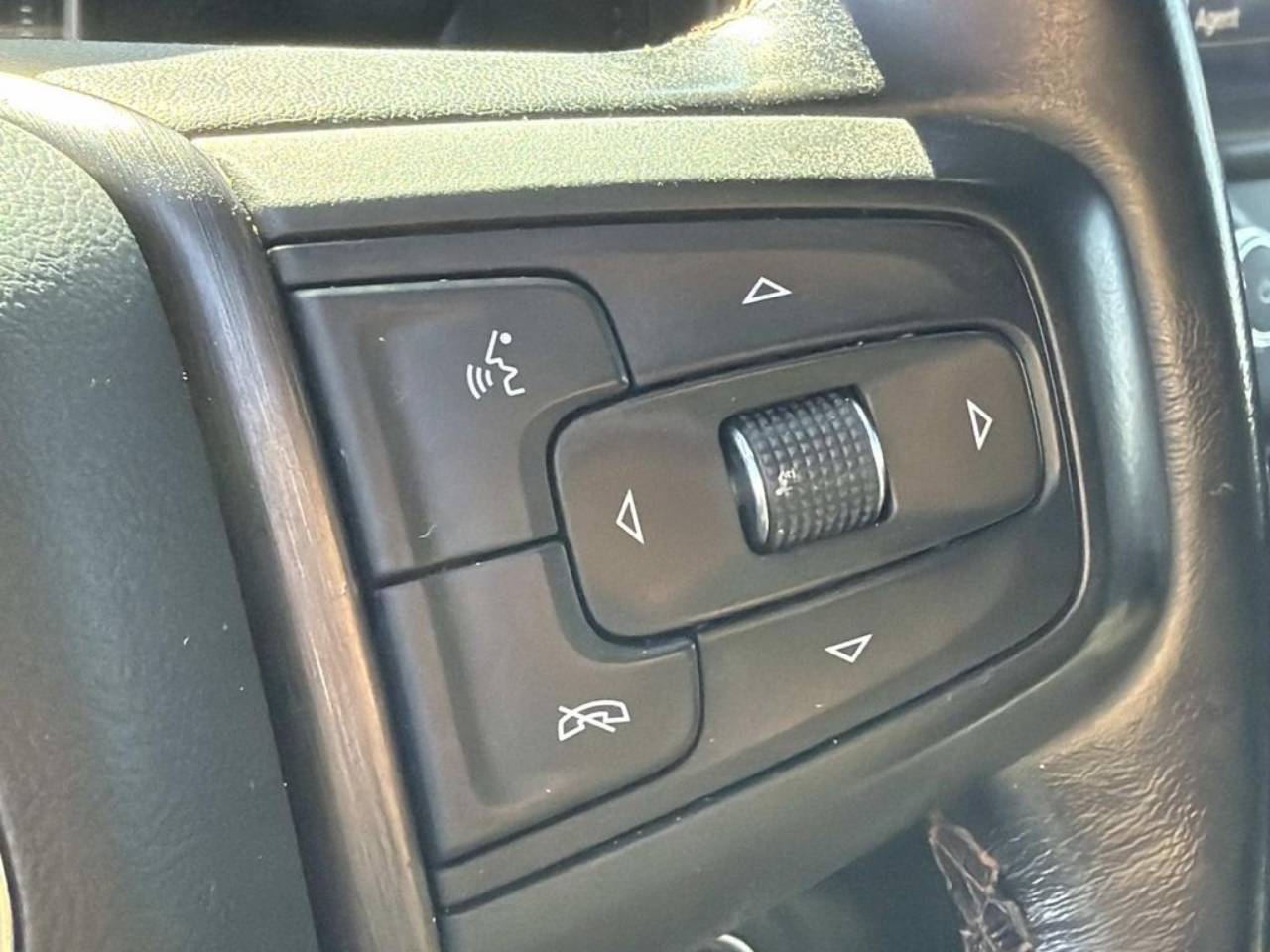 2021 GMC Sierra 1500 AT4 - Photo 8