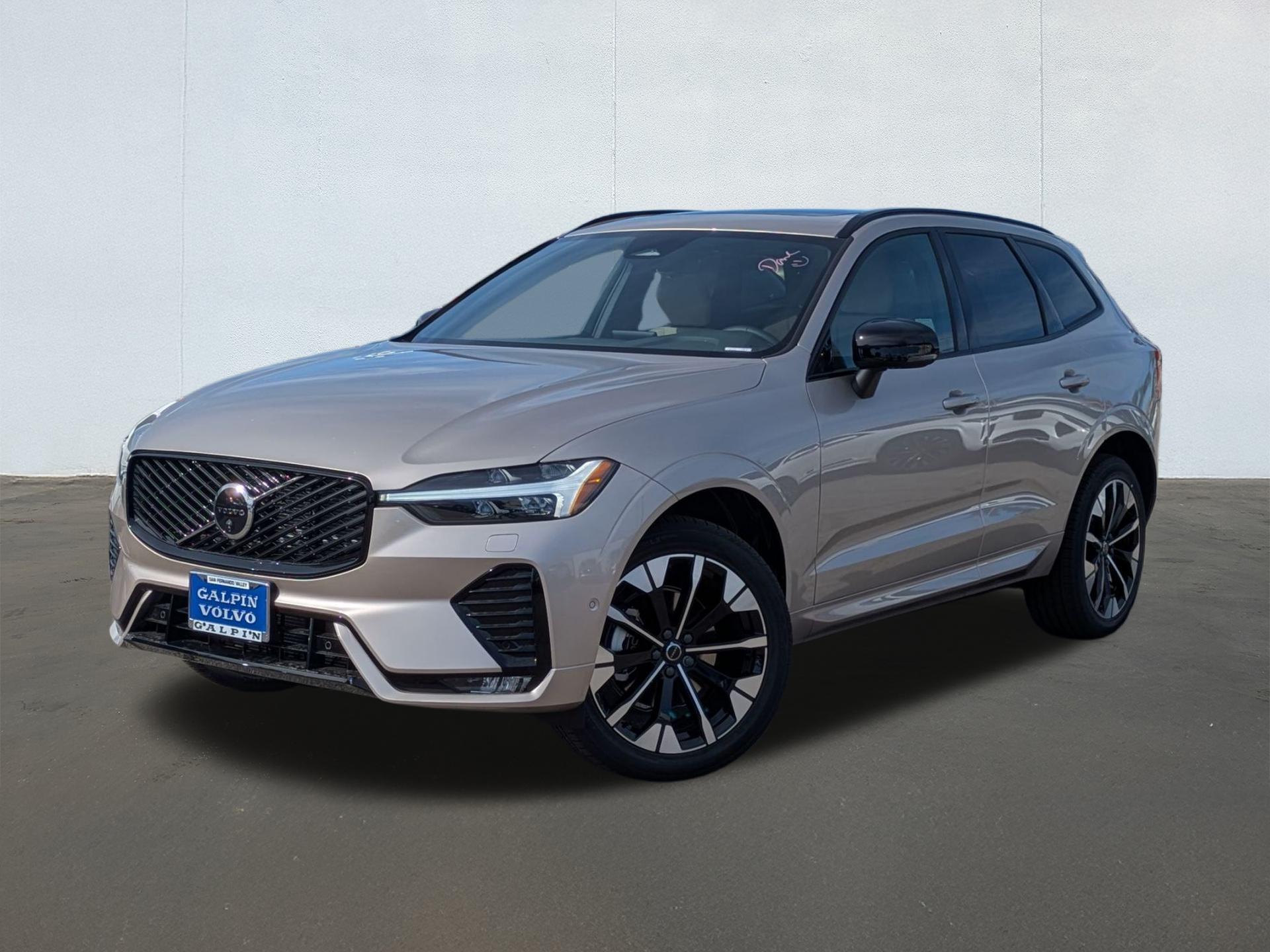 New 2026 Volvo XC60 B5 Plus Dark
