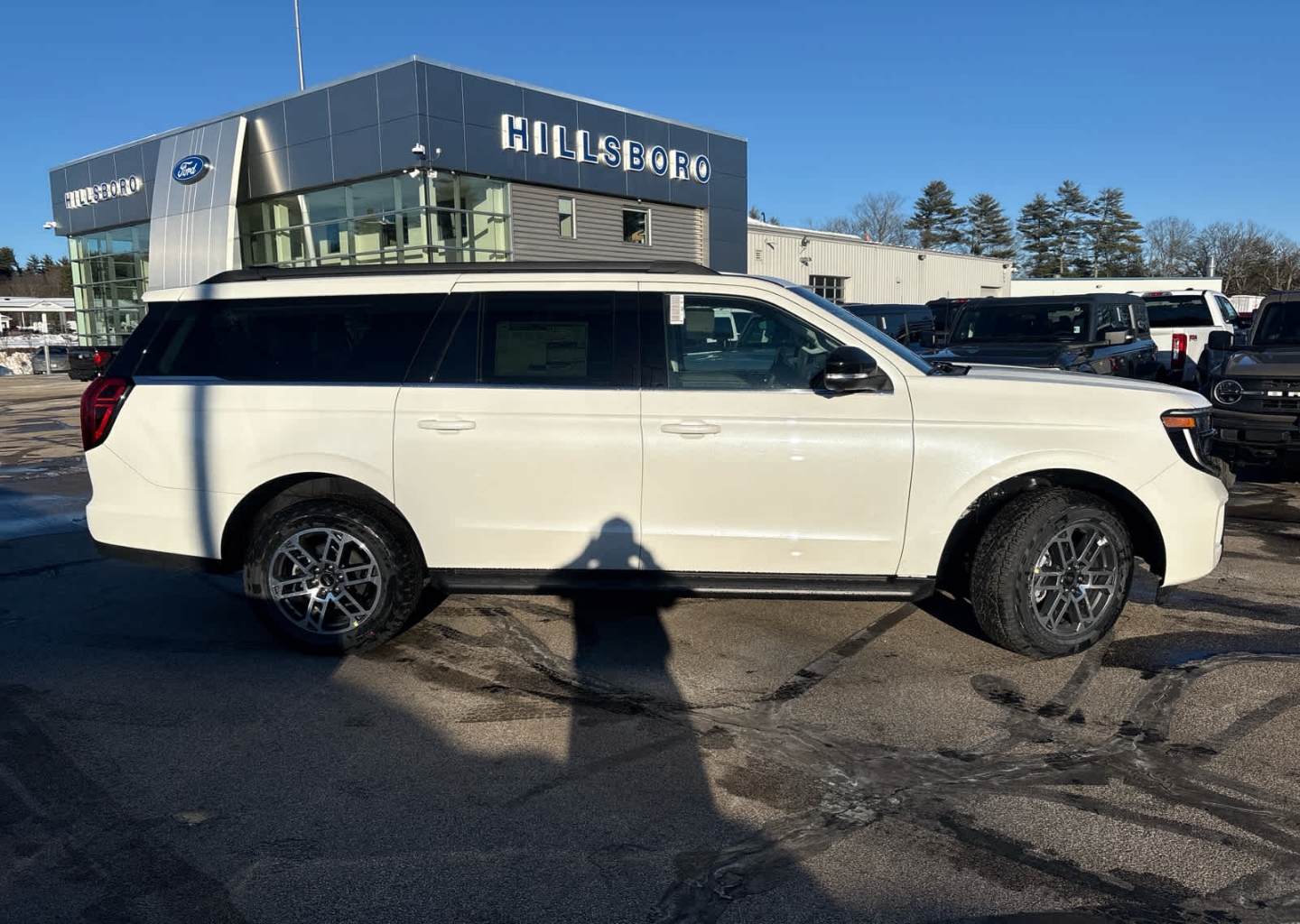 2026 Ford Expedition Active MAX 4x4's photo