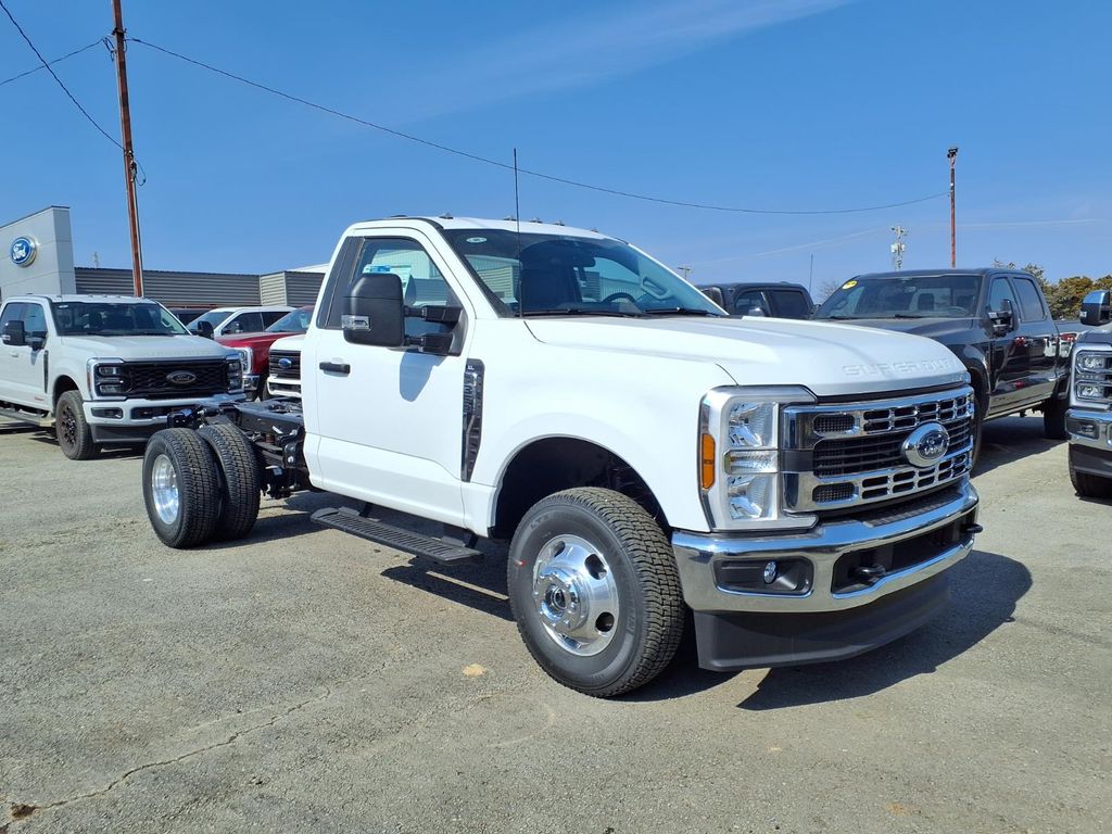 2026 Ford F-350SD XL