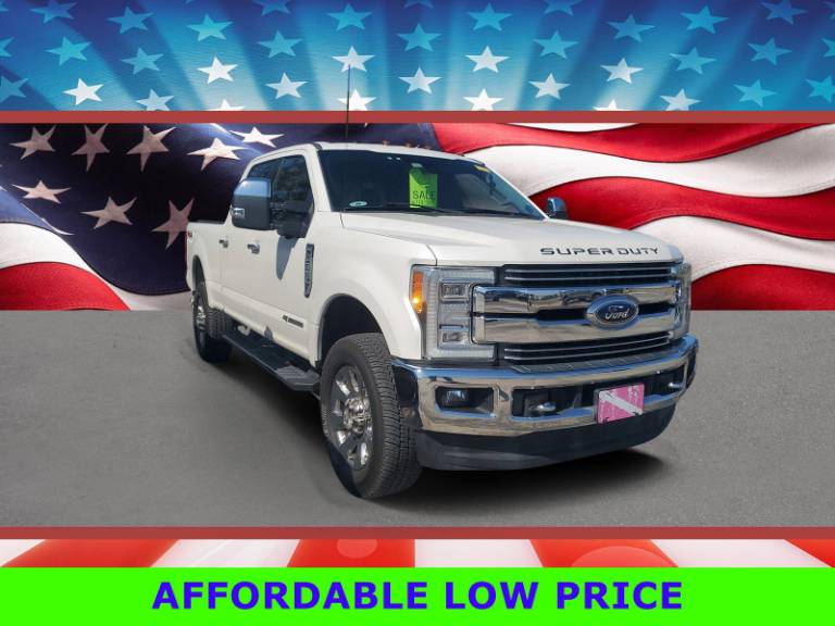 2017 Ford Super Duty F-350 SRW LARIAT