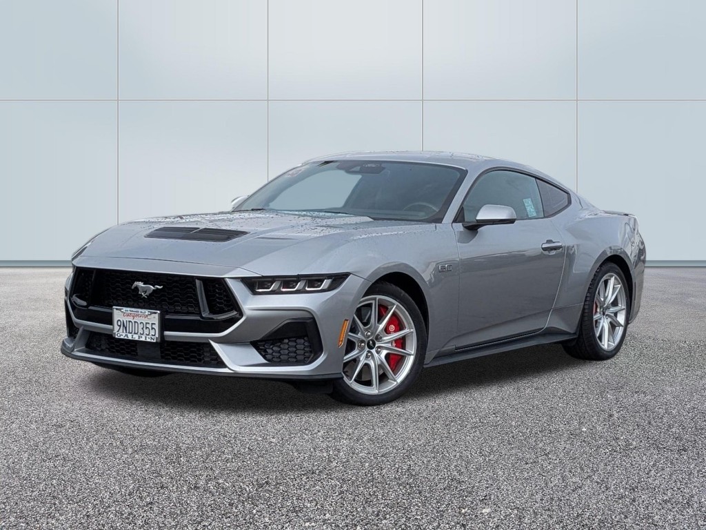 2024 Ford Mustang GT Premium Fastback