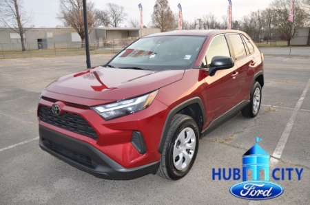 2024 Toyota RAV4 LE