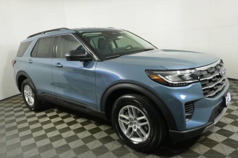 2026 Ford Explorer Active w/100A Pkg