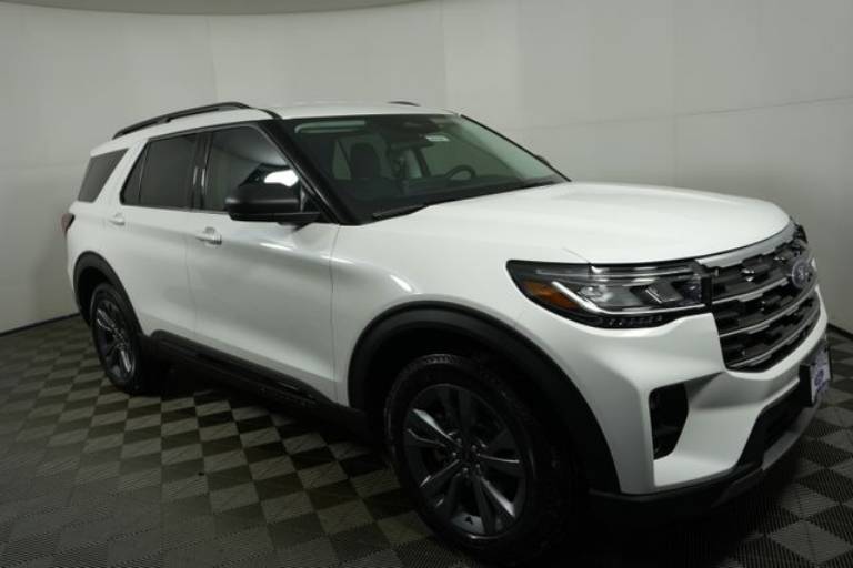 2026 Ford Explorer Active w/200A Pkg