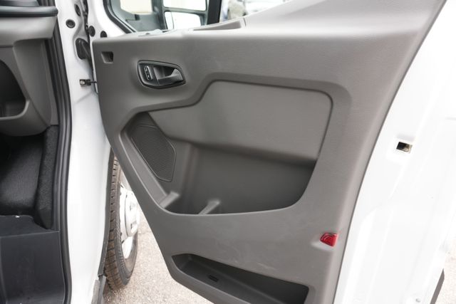 2024 Ford Transit Cutaway Base - Photo 21