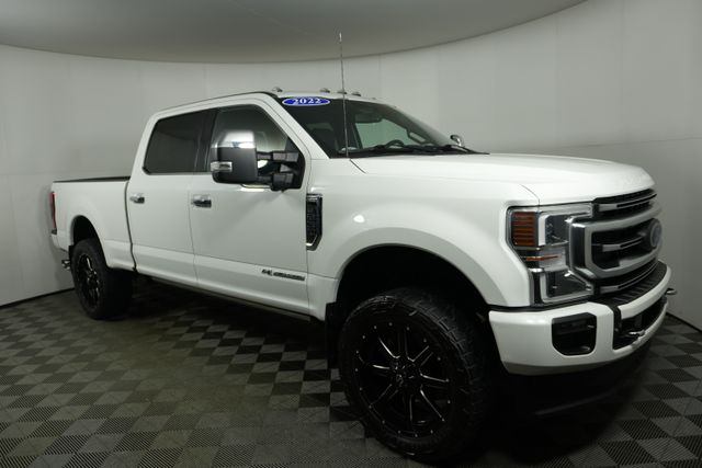 Certified 2022 Ford F-250 Super Duty Platinum with VIN 1FT8W2BTXNEC73378 for sale in Kansas City