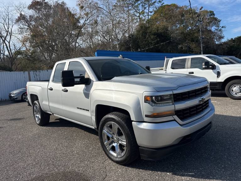 2017 Chevrolet Silverado 1500 Custom