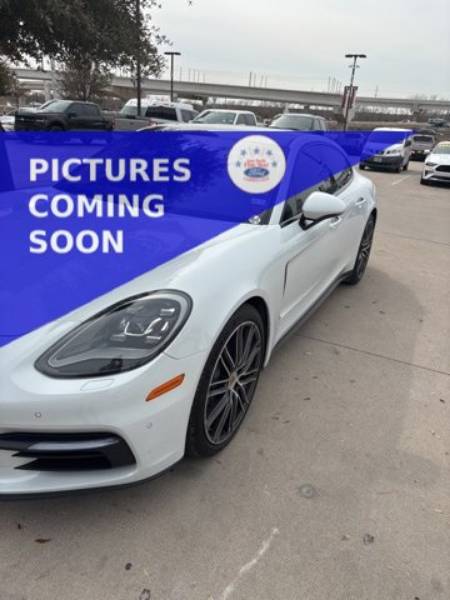2018 Porsche Panamera 4S