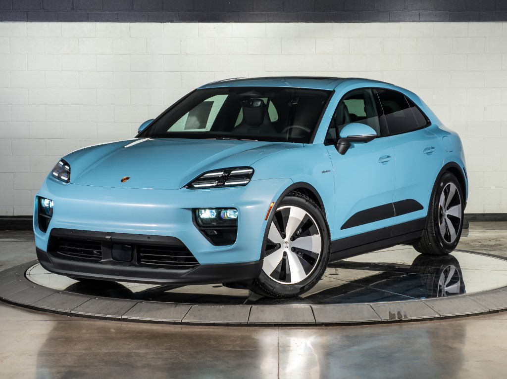 2026 Porsche Macan