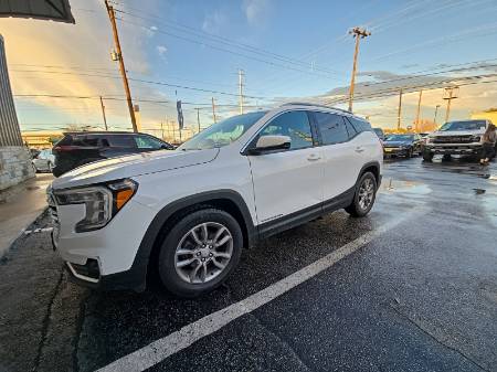 2022 GMC Terrain SLT