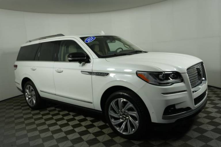 2024 Lincoln Navigator Reserve
