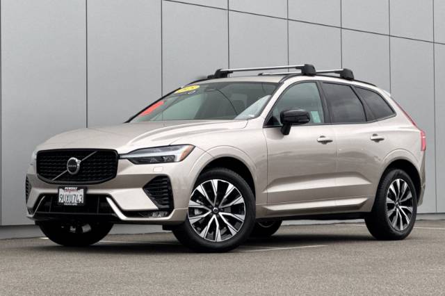2025 Volvo XC60 B5 Core