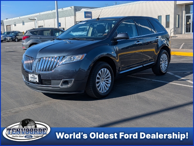 2013 Lincoln Lincoln MKX Base