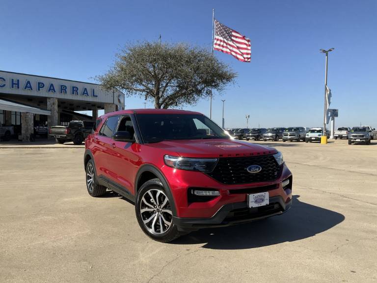 2022 Ford Explorer ST