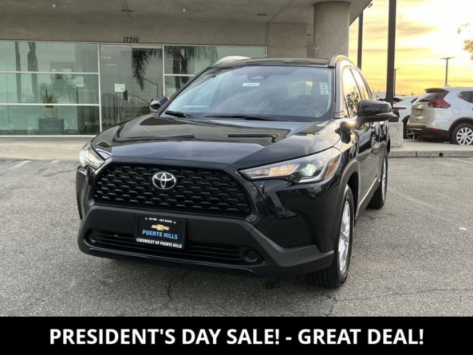 2025 Toyota Corolla Cross LE