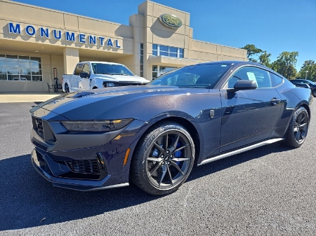 2025 Ford Mustang Dark Horse