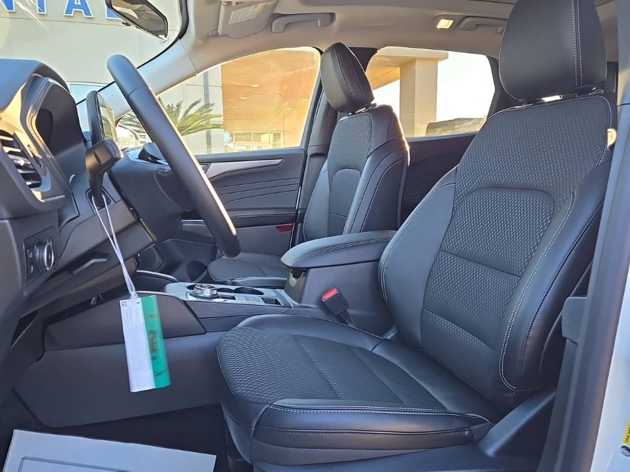 2025 Ford Escape Plug-in hybrid PHEV - Photo 13