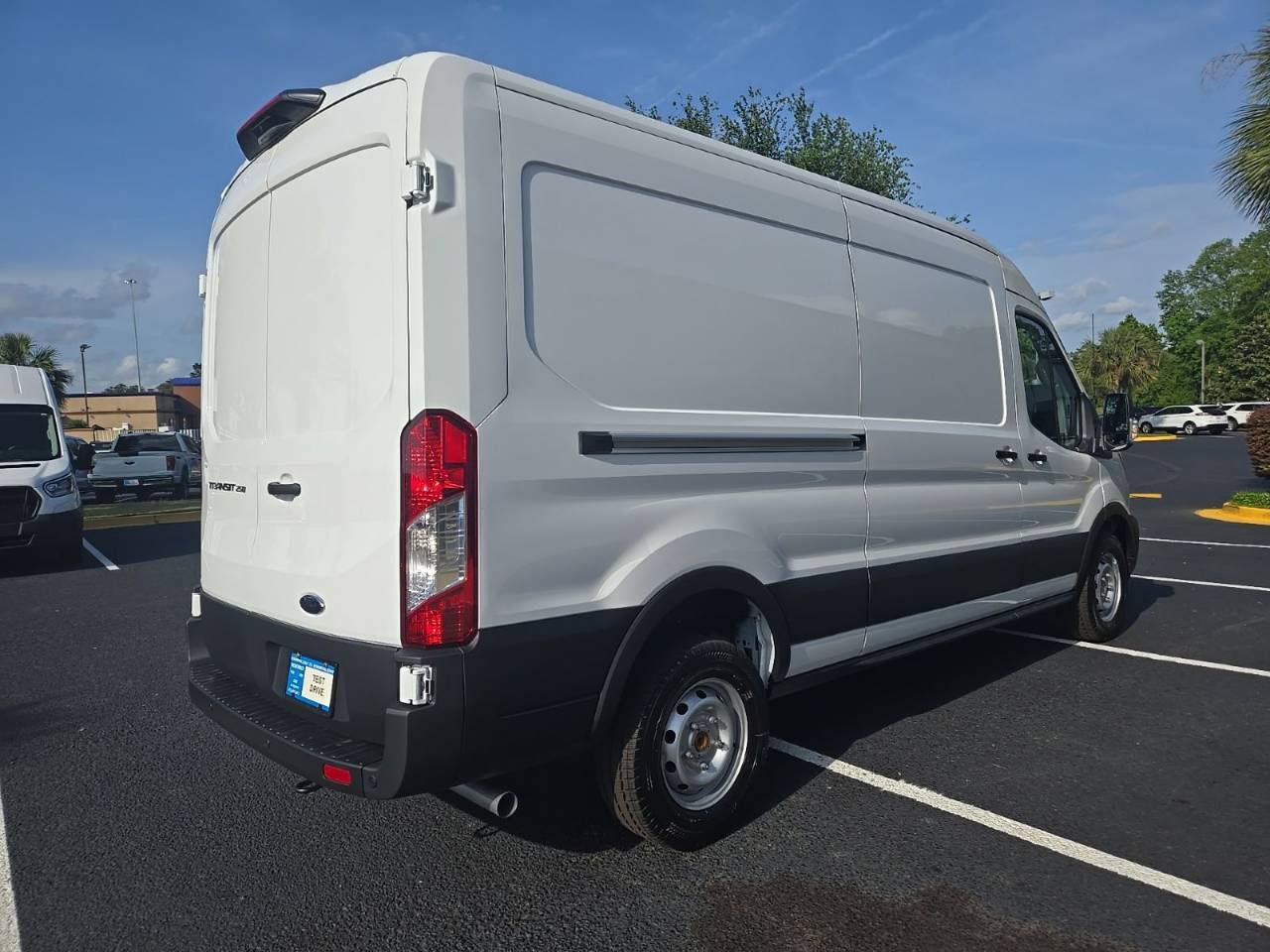 2025 Ford Transit Van Base - Photo 8