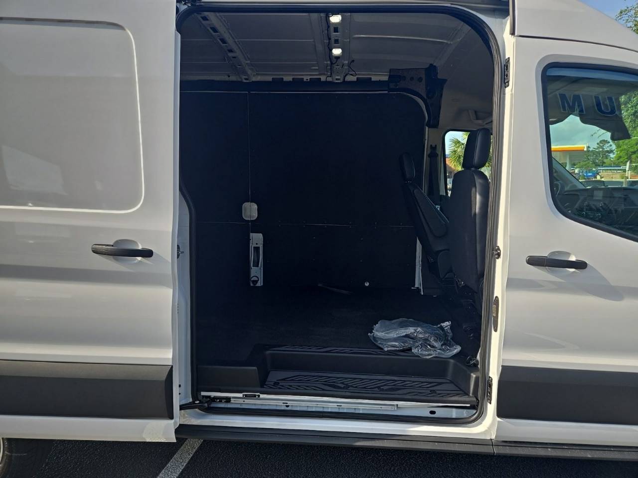 2025 Ford Transit Van Base - Photo 9