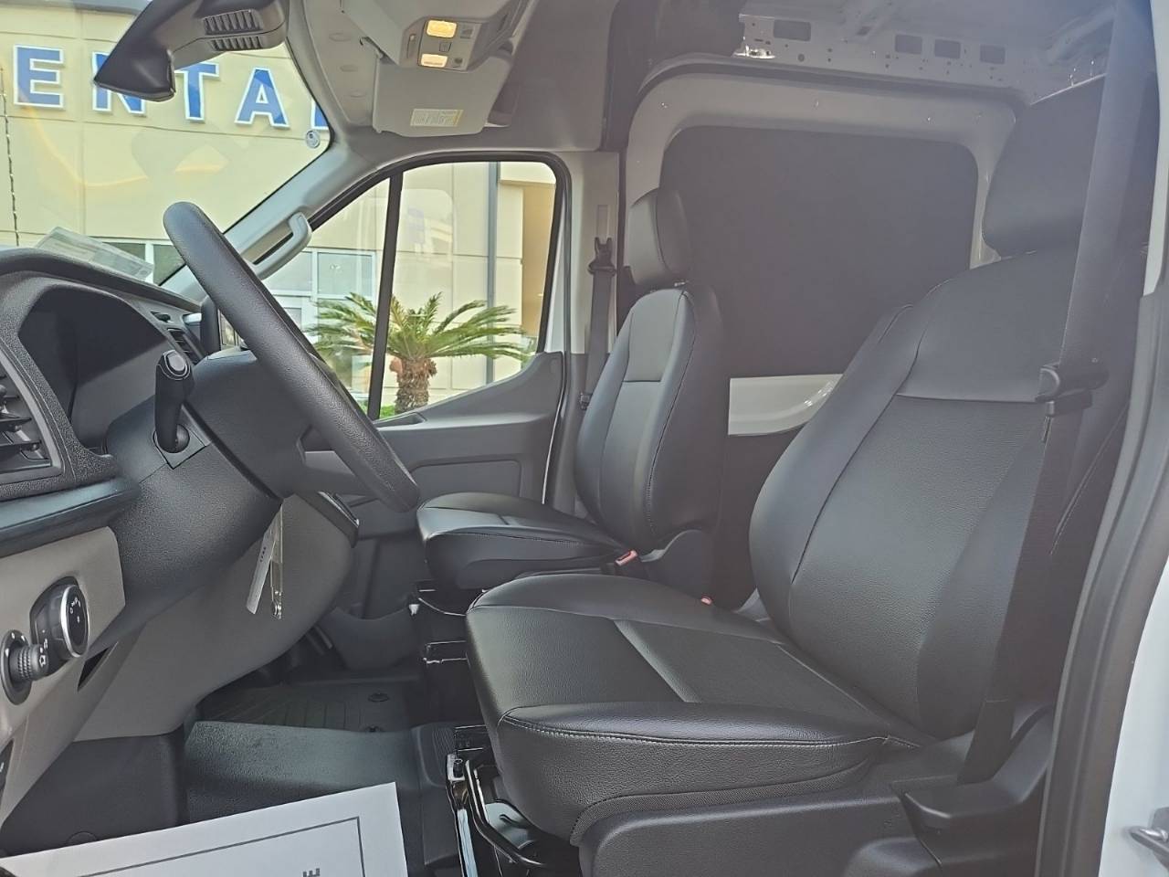 2025 Ford Transit Van Base - Photo 13