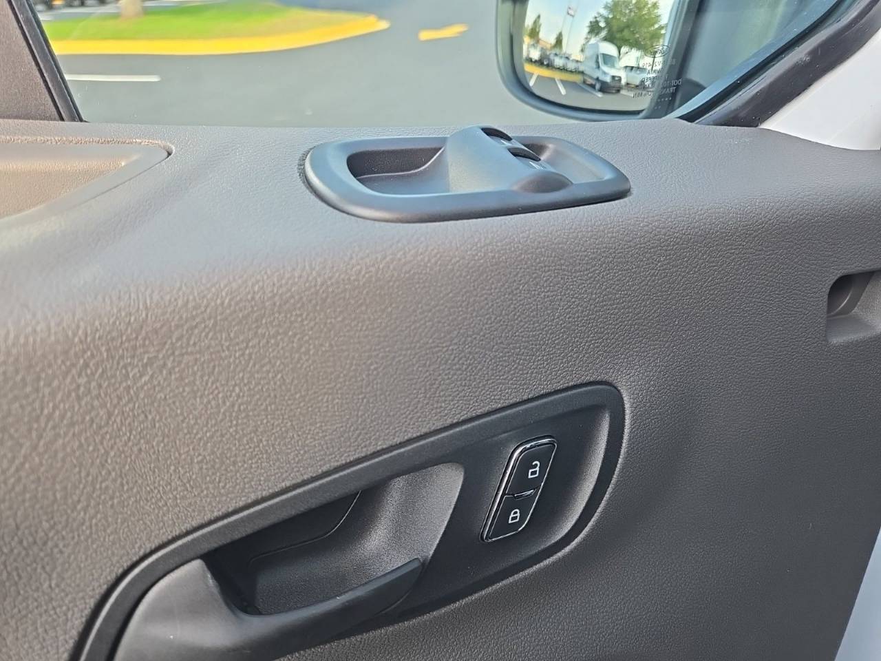 2025 Ford Transit Van Base - Photo 14