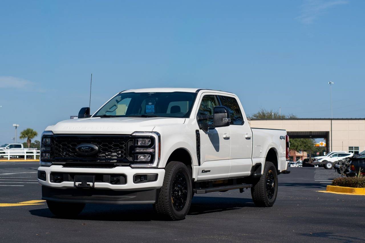 2025 Ford F-250 Super Duty Lariat - Photo 11