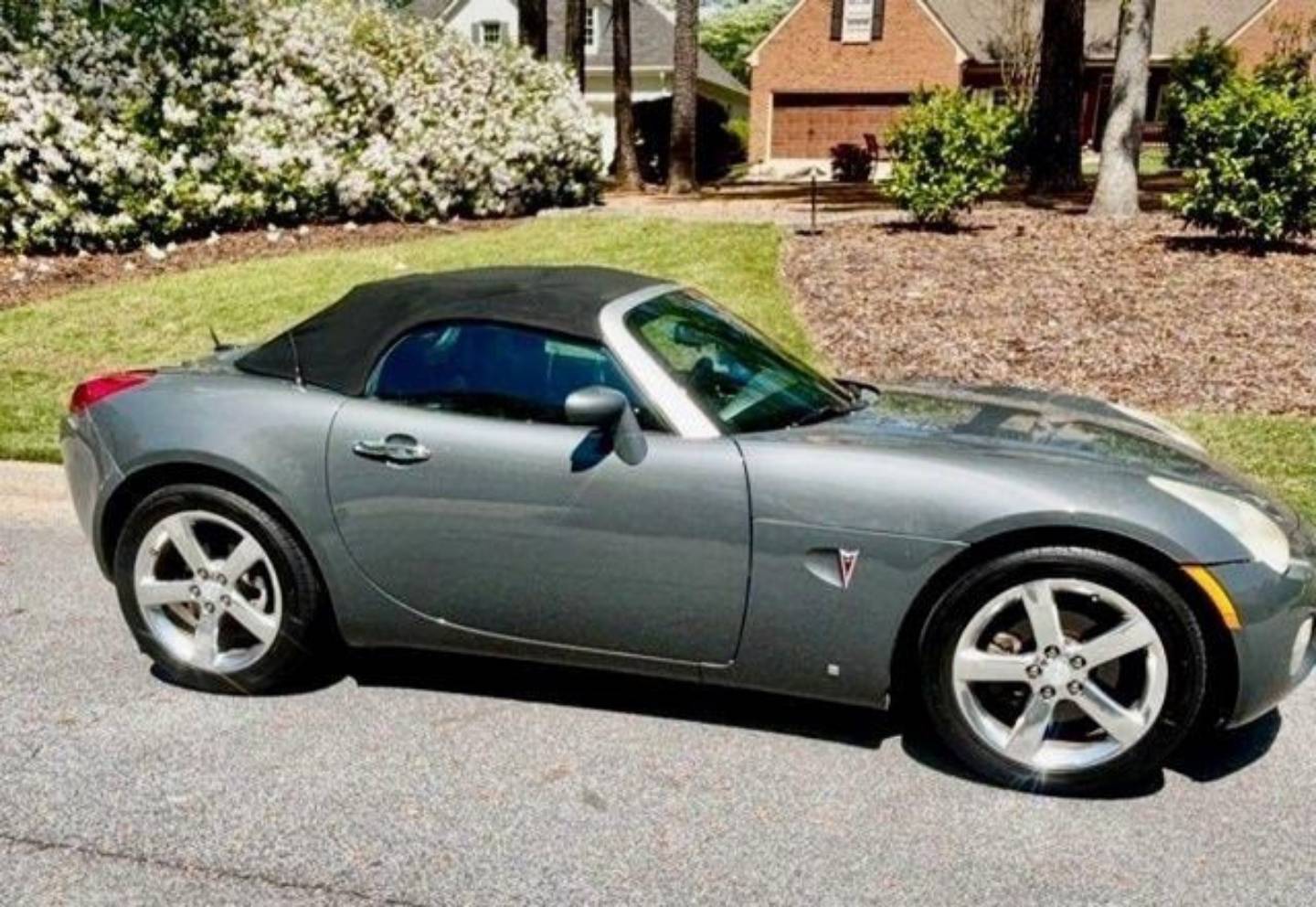 2008 Pontiac Solstice Base