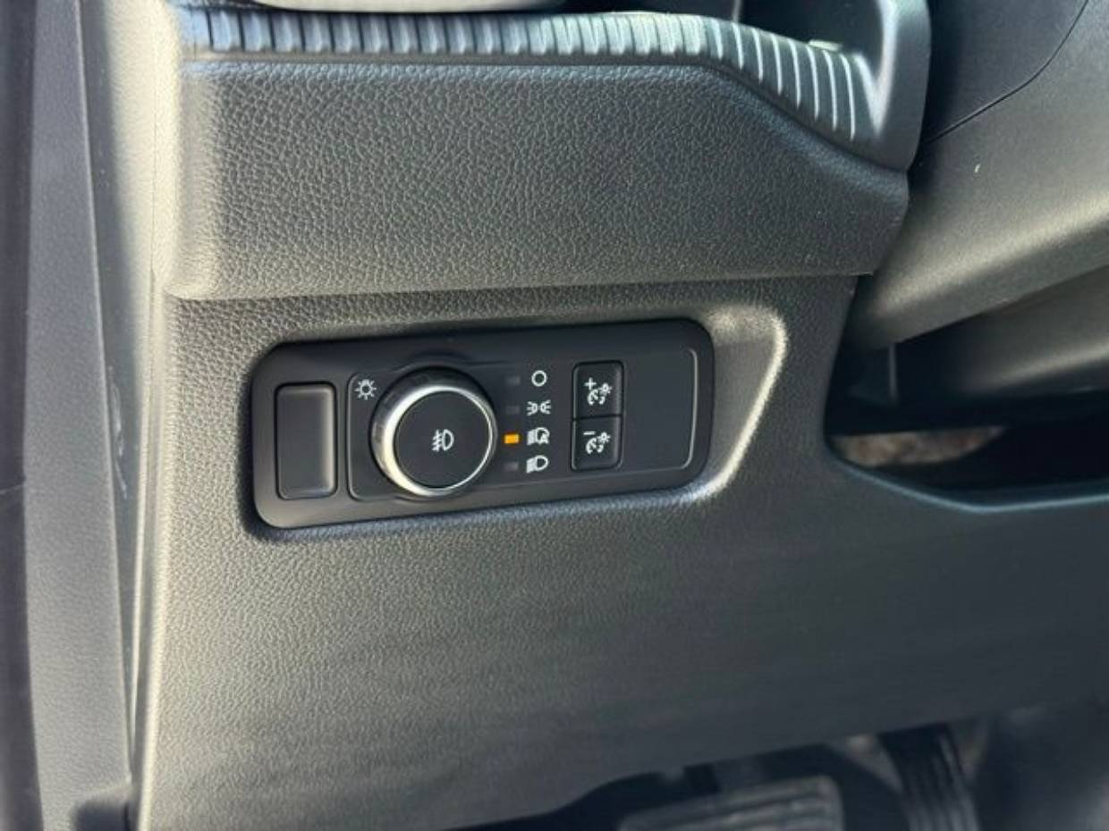 2025 Ford Ranger XL - Photo 35