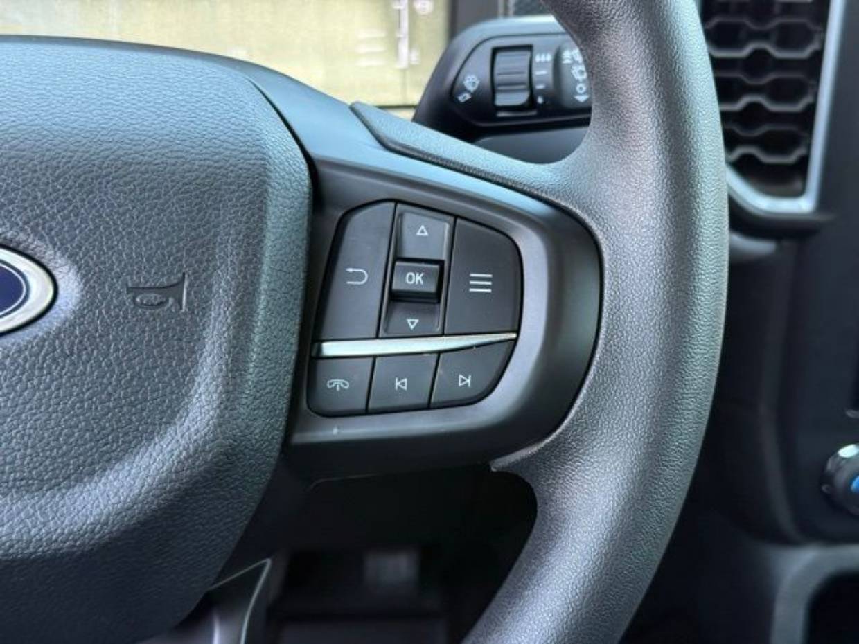 2025 Ford Ranger XL - Photo 44