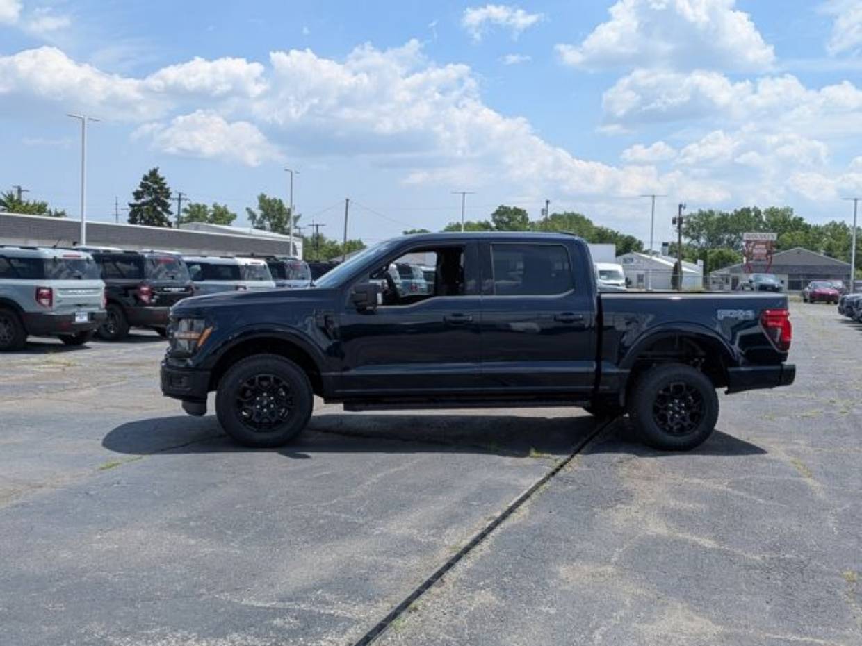 2025 Ford F-150 XLT - Photo 26
