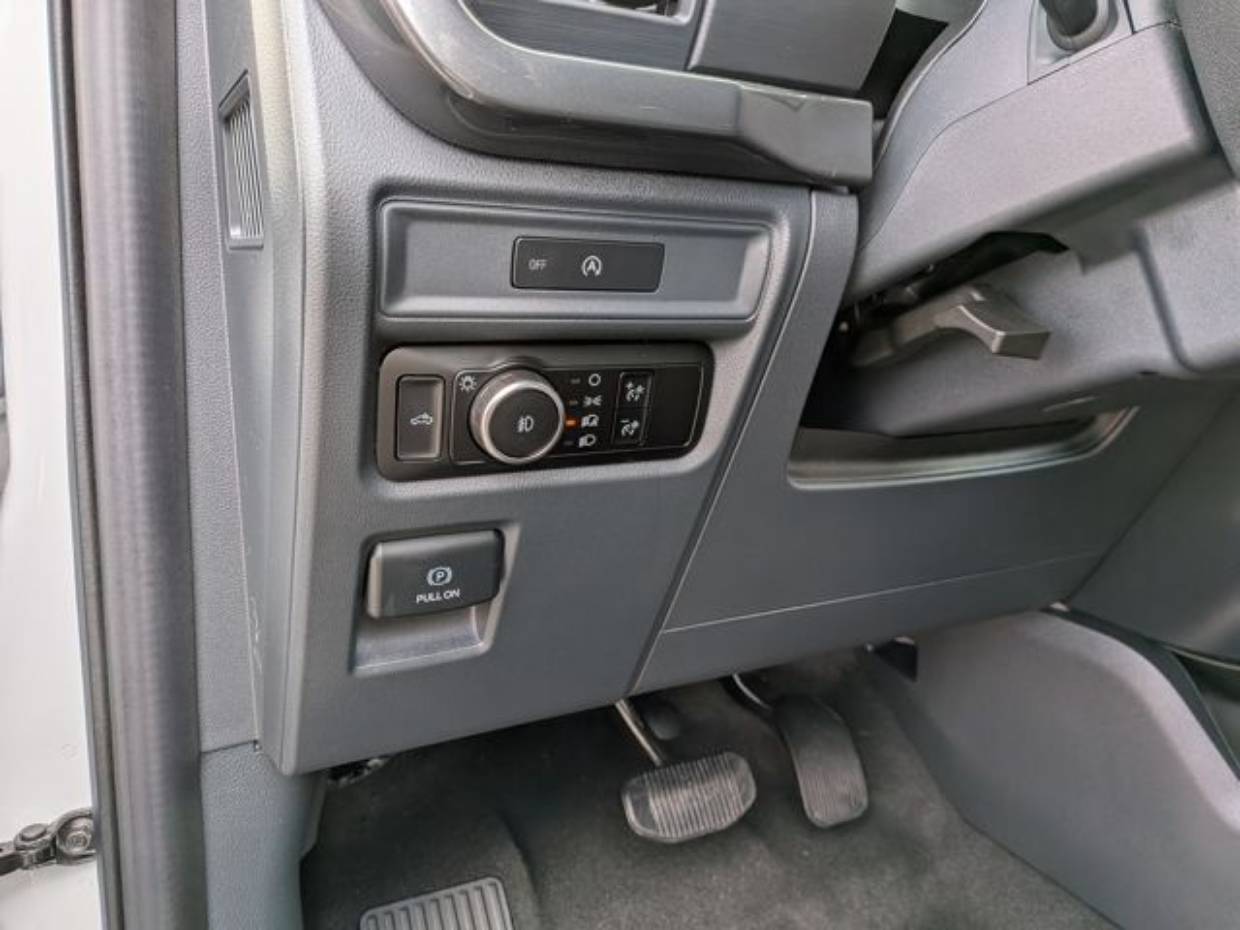2025 Ford F-150 STX - Photo 36