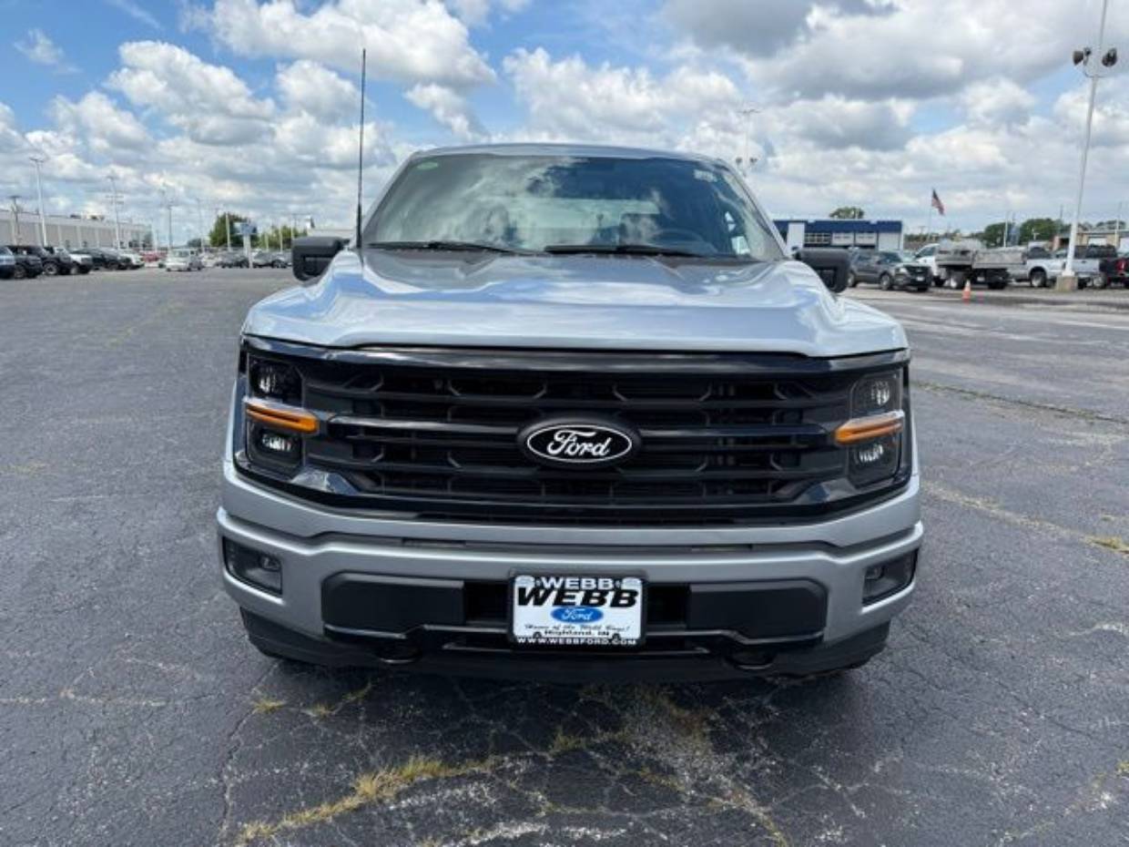 2025 Ford F-150 XLT - Photo 25