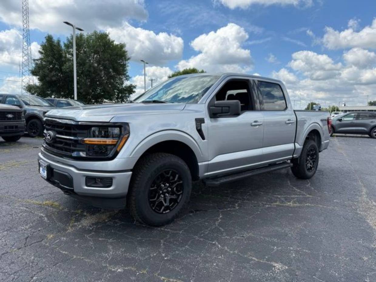 2025 Ford F-150 XLT - Photo 26