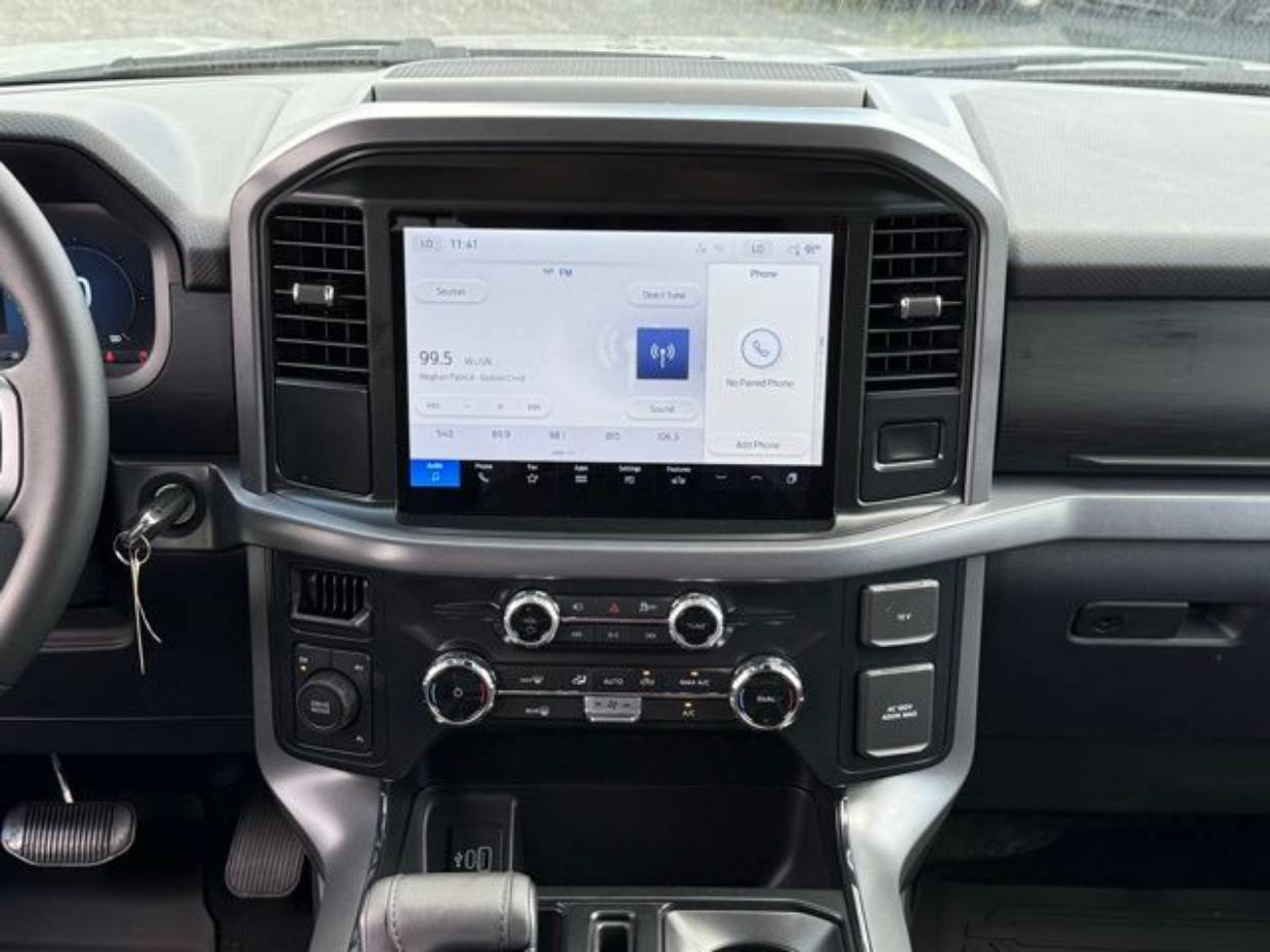 2025 Ford F-150 XLT - Photo 38
