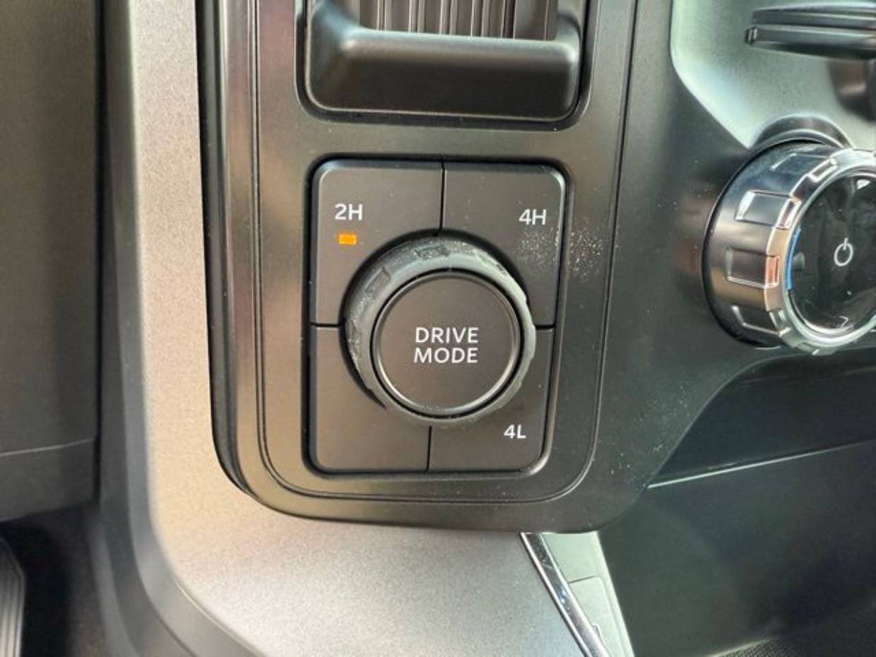 2025 Ford F-150 XLT - Photo 51