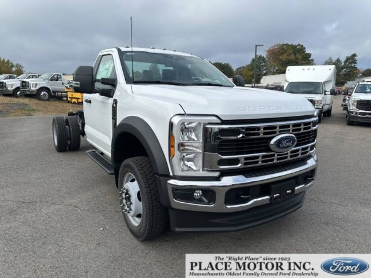 2026 Ford F-550 Super Duty Chassis Cab
