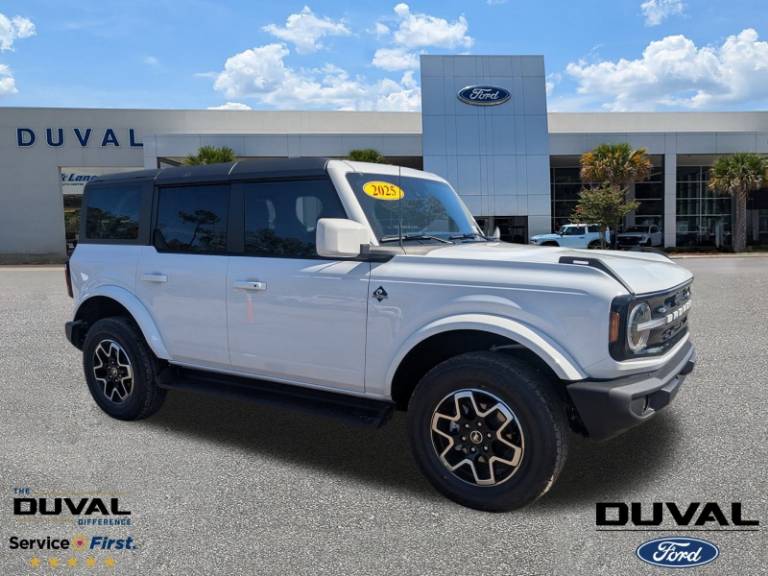 2025 Ford Bronco Outer Banks