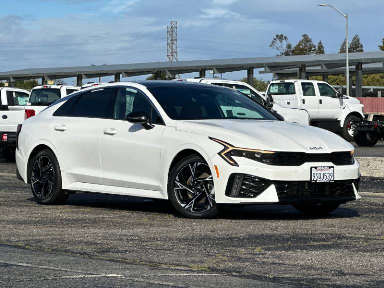 2025 Kia K5 GT-Line